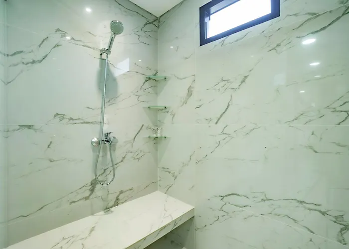 Sunrise Aventus فندق
